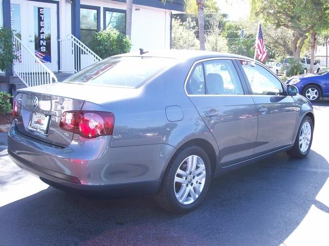 2009 Volkswagen Jetta CD With MP3