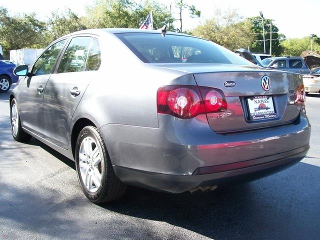 2009 Volkswagen Jetta CD With MP3