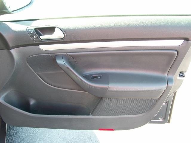 2009 Volkswagen Jetta CD With MP3