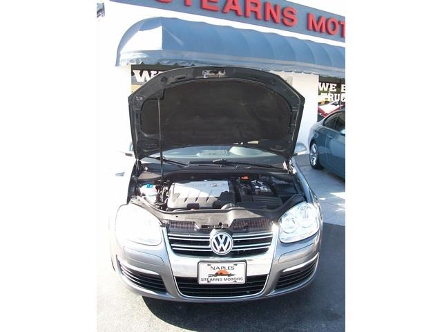 2009 Volkswagen Jetta CD With MP3