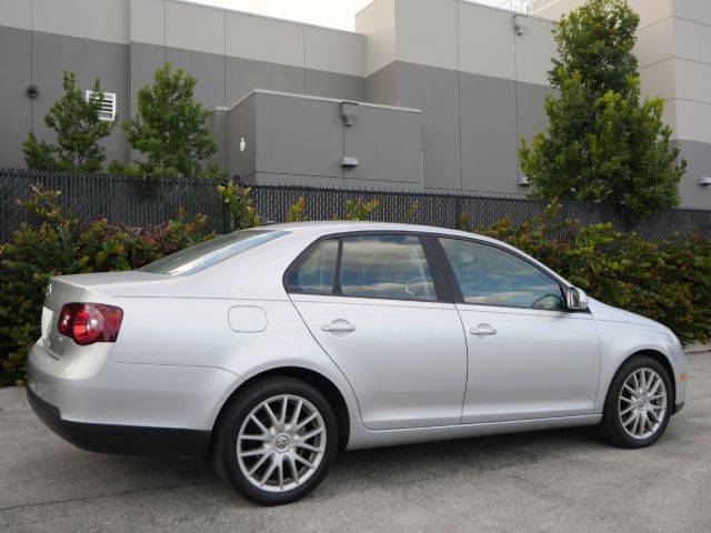 2009 Volkswagen Jetta 2.5i Cvt