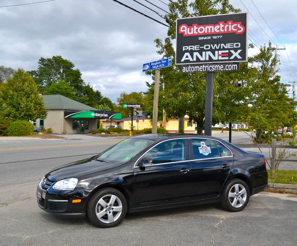 2009 Volkswagen Jetta Supercharged Notchback