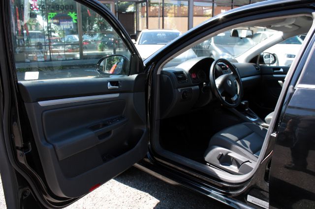 2009 Volkswagen Jetta Supercharged Notchback