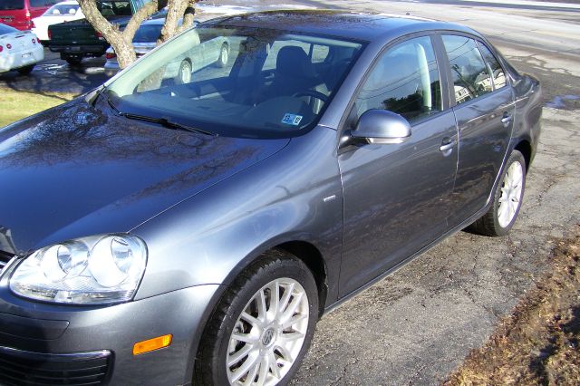 2009 Volkswagen Jetta Touring W/res W/navi