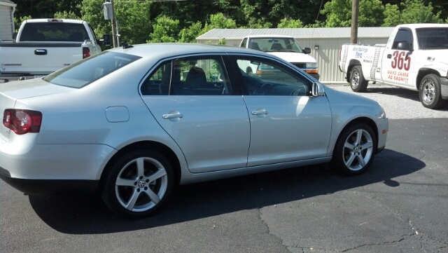 2009 Volkswagen Jetta LS Premium Group