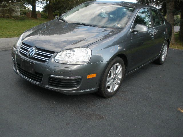 2009 Volkswagen Jetta CD With MP3