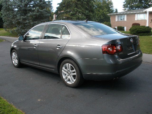 2009 Volkswagen Jetta CD With MP3