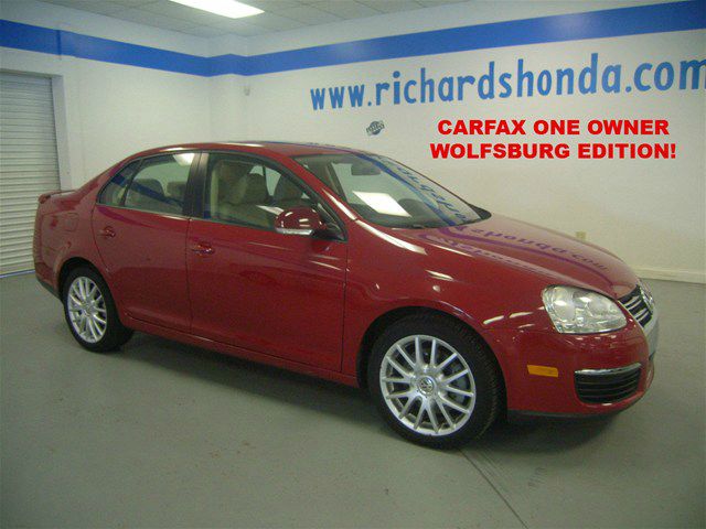 2009 Volkswagen Jetta Supercharged Notchback