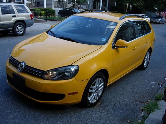 2010 Volkswagen Jetta CD With MP3