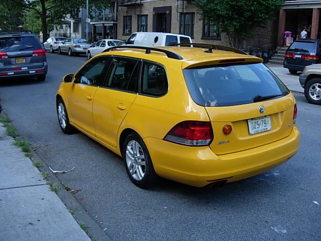 2010 Volkswagen Jetta CD With MP3