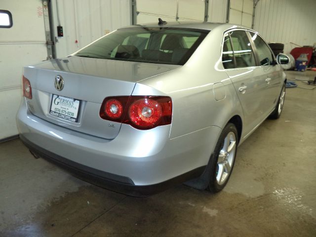 2010 Volkswagen Jetta Sedan V/6