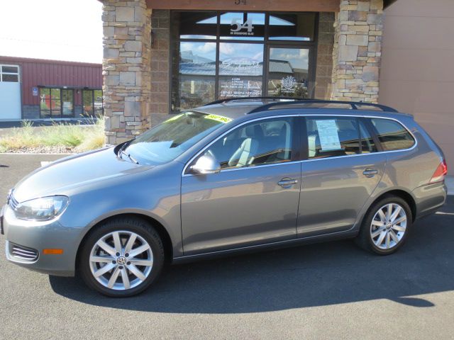 2010 Volkswagen Jetta 1996 Mercury GS