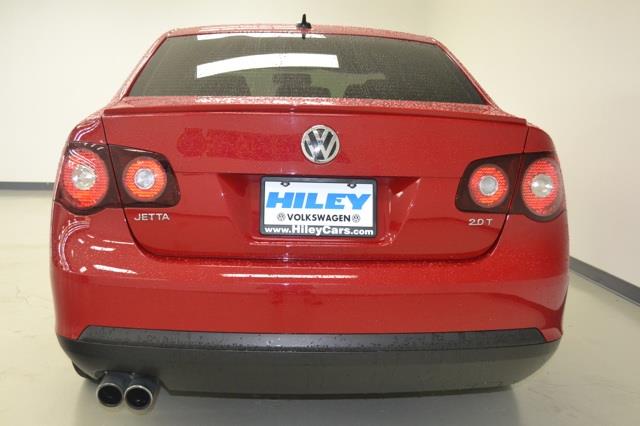 2010 Volkswagen Jetta 2WD 4dr XLT