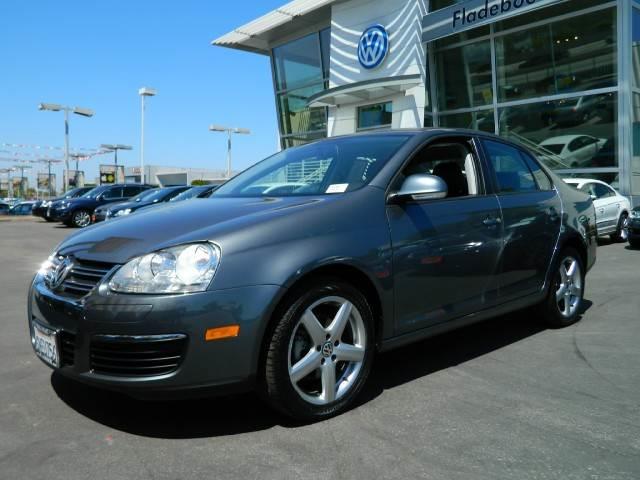 2010 Volkswagen Jetta AVEO LS