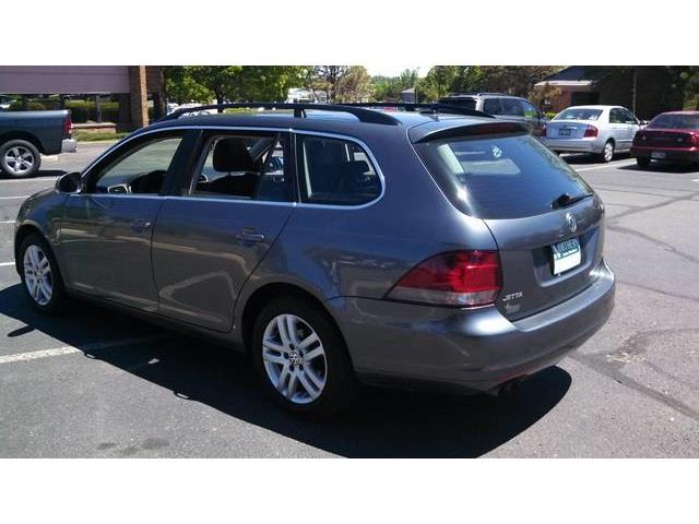 2010 Volkswagen Jetta Unknown