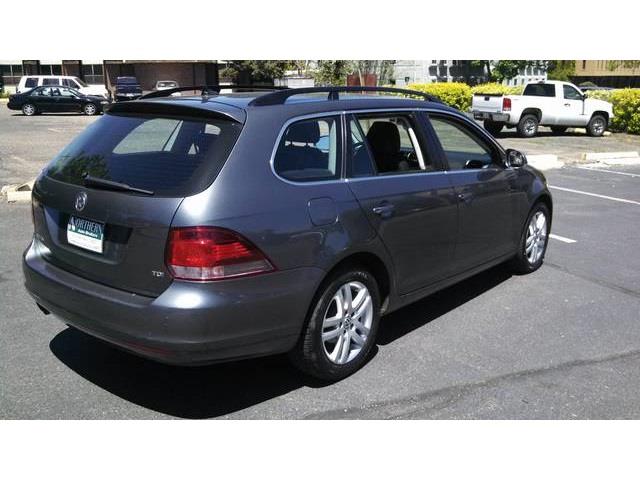 2010 Volkswagen Jetta Unknown