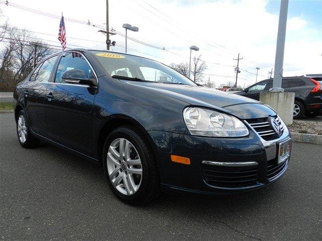 2010 Volkswagen Jetta CD With MP3