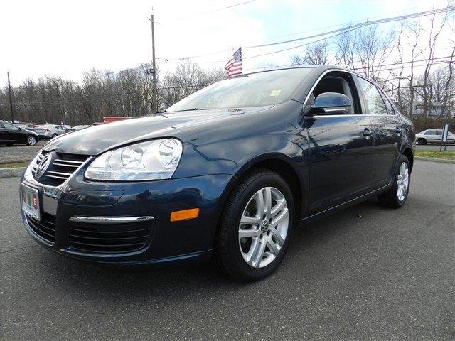 2010 Volkswagen Jetta CD With MP3