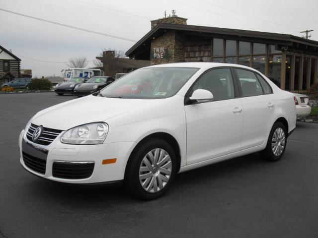 2010 Volkswagen Jetta Pickupslt Quad Cab SWB 4WD 4x4 Truck