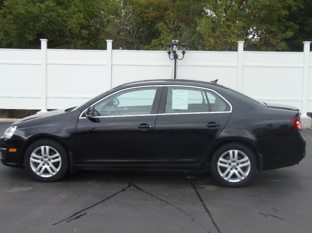 2010 Volkswagen Jetta CD With MP3