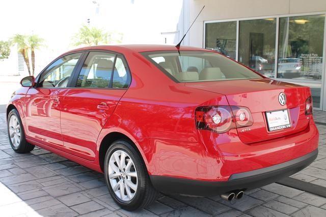 2010 Volkswagen Jetta SLT 25