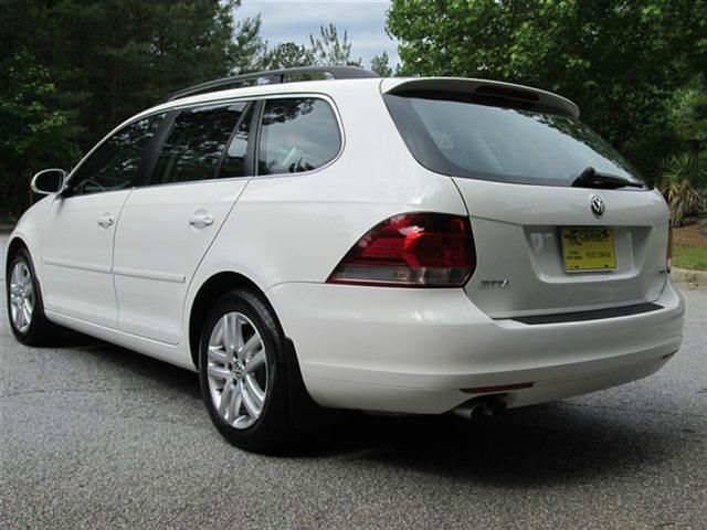 2010 Volkswagen Jetta Sport Hard Top