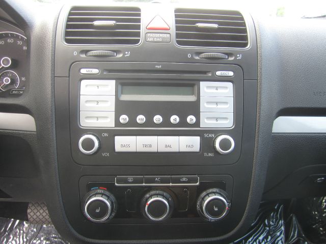 2010 Volkswagen Jetta Supercharged Notchback