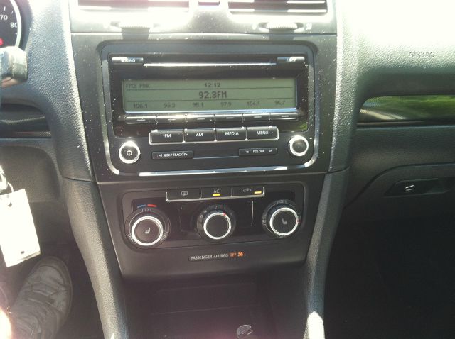 2011 Volkswagen Jetta 4 Door SR5 V6 Reg Bed