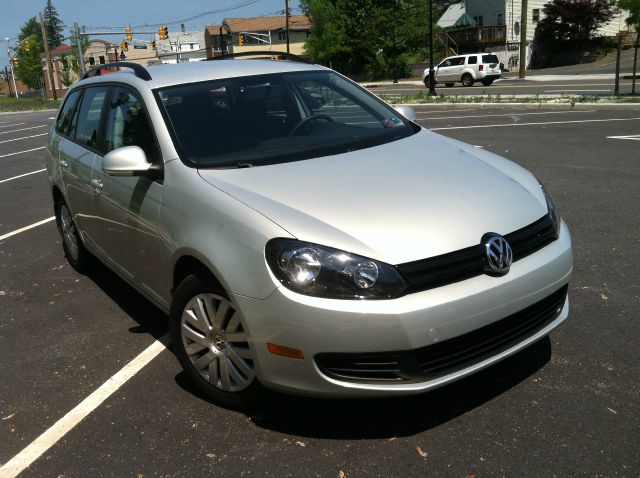 2011 Volkswagen Jetta 4 Door SR5 V6 Reg Bed