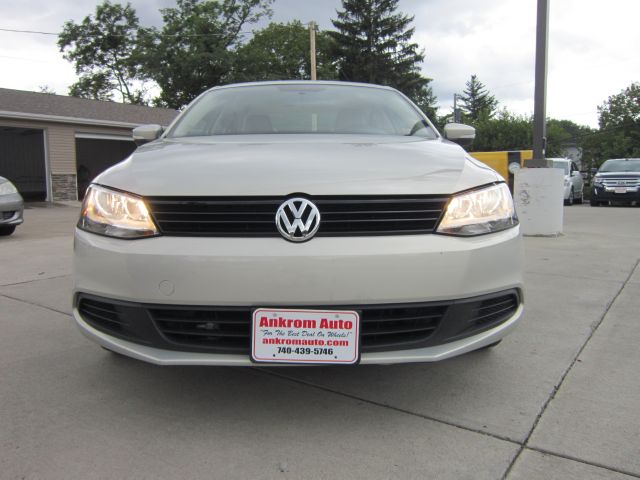 2011 Volkswagen Jetta XLT Super Cab 4WD