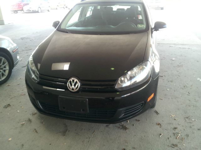 2011 Volkswagen Jetta 4dr Wgn Eddie Bauer AWD