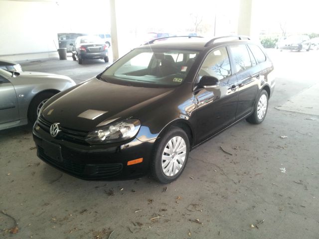 2011 Volkswagen Jetta 4dr Wgn Eddie Bauer AWD