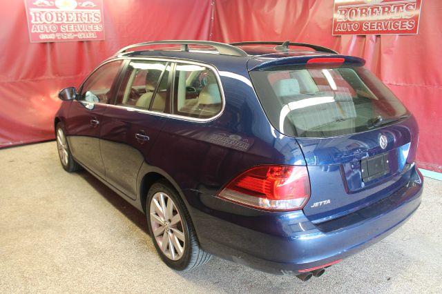 2011 Volkswagen Jetta CD With MP3