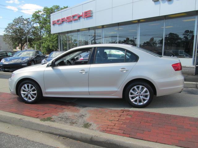 2011 Volkswagen Jetta Supercharged Notchback