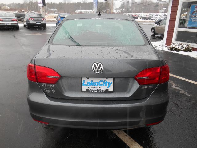 2011 Volkswagen Jetta Supercharged Notchback