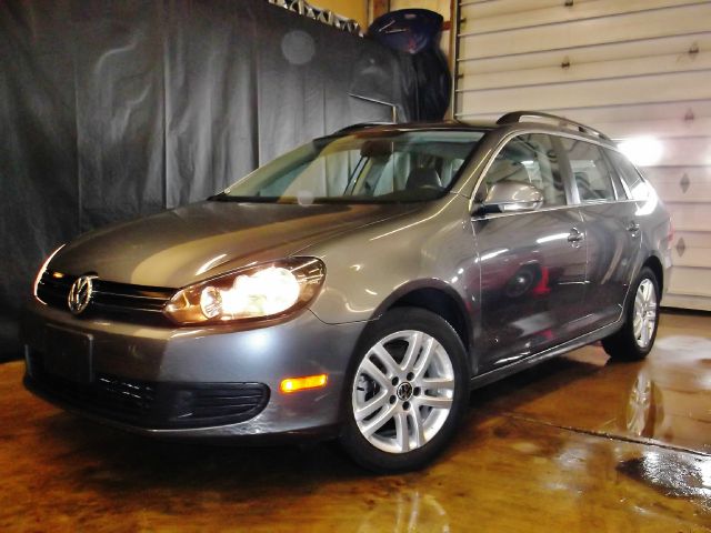 2011 Volkswagen Jetta Access Cab SR5 1 Owner