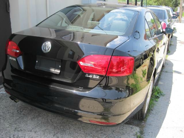 2012 Volkswagen Jetta Reg Cab 111.2 Inch WB 2WD LS Truck