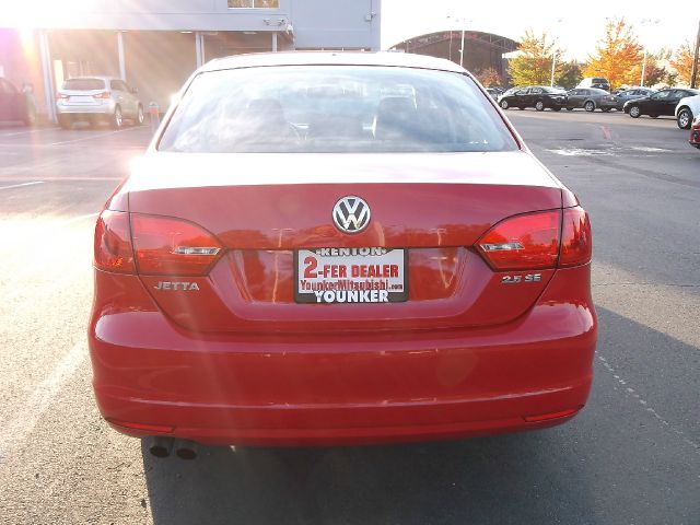 2012 Volkswagen Jetta Supercharged Notchback