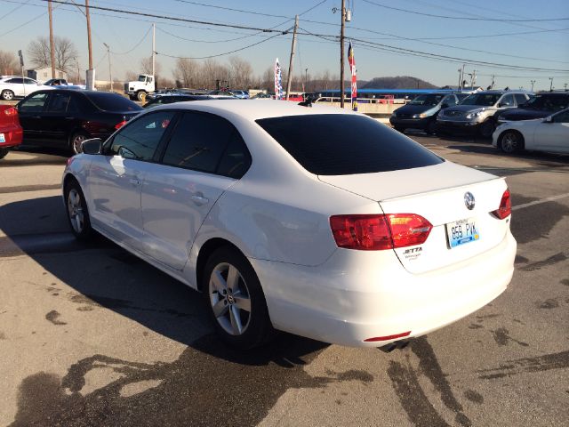 2012 Volkswagen Jetta CD With MP3