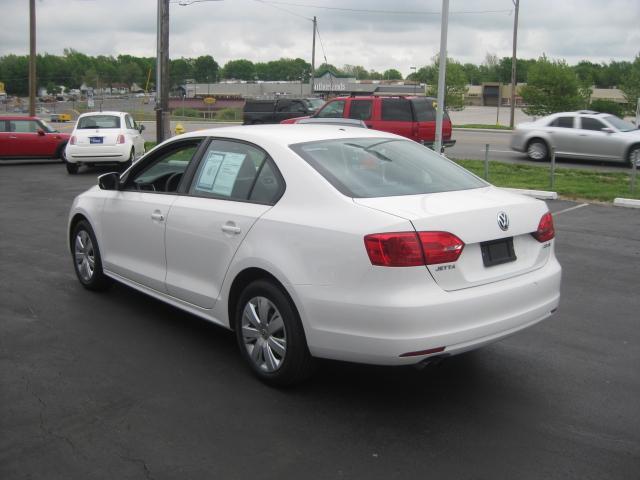 2012 Volkswagen Jetta Supercharged Notchback