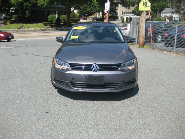 2013 Volkswagen Jetta Reg Cab 111.2 Inch WB 2WD LS Truck