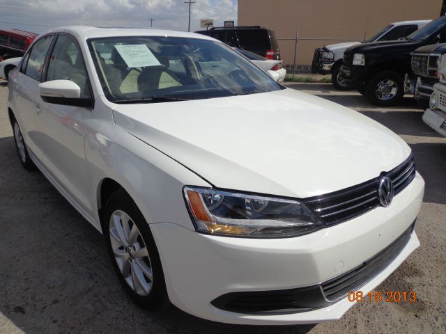 2013 Volkswagen Jetta Reg Cab 111.2 Inch WB 2WD LS Truck