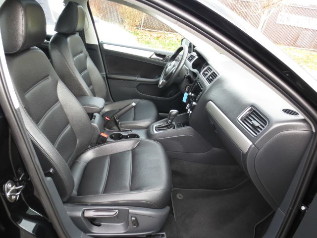 2013 Volkswagen Jetta Xeking Cab