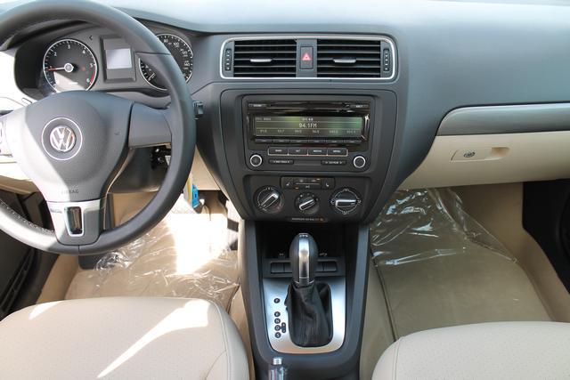 2013 Volkswagen Jetta CD With MP3