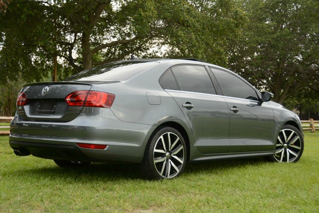 2012 Volkswagen Jetta GLI Club Coupe Wideside 141.5