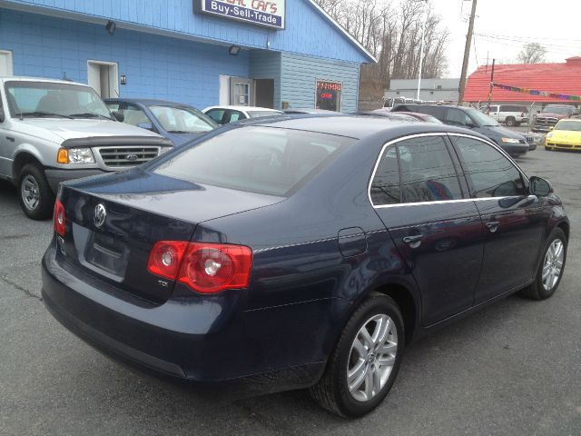 2005 Volkswagen Jetta TDI CD With MP3