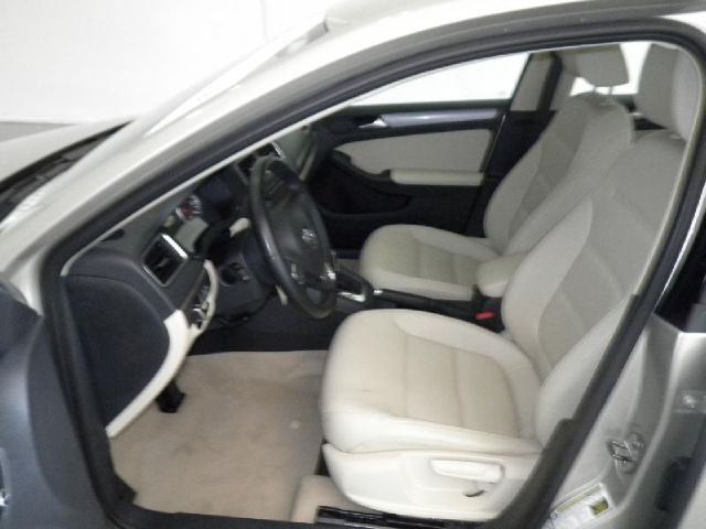 2013 Volkswagen Jetta TDI CD With MP3