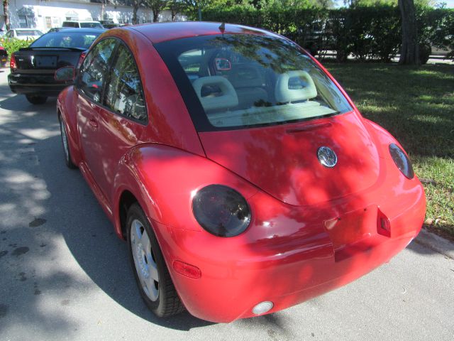 1998 Volkswagen New Beetle Base