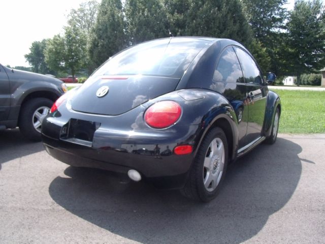 1998 Volkswagen New Beetle Base