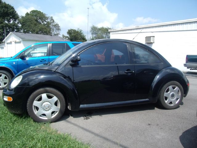 1998 Volkswagen New Beetle Base